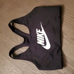 🌿Nike workout Dri-Fit Tank